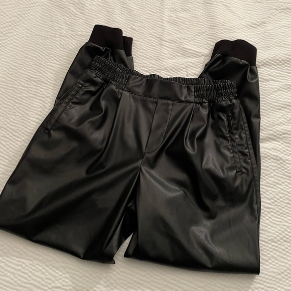 ATM Anthony Thomas Melillo Black Faux Leather Jogger Pants - Picture 5 of 15